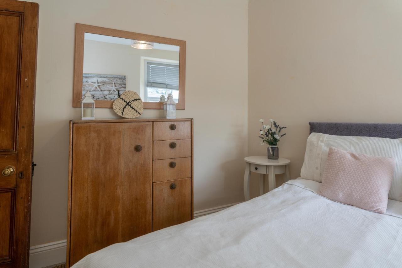 Belmont Villa - 4 Bed - Hot Tub Additional Cost - Sleeps 10-Tjs22Bv Ilfracombe Exteriör bild